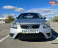 Серый Киа Рио, объемом двигателя 1.4 л и пробегом 219 тыс. км за 4500 $, фото 7 на Automoto.ua