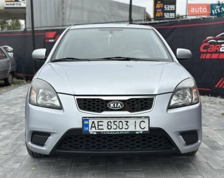 Серый Киа Рио, объемом двигателя 1.49 л и пробегом 297 тыс. км за 5999 $, фото 1 на Automoto.ua