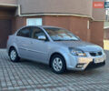 Серый Киа Рио, объемом двигателя 1.4 л и пробегом 227 тыс. км за 6750 $, фото 8 на Automoto.ua