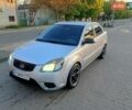 Сірий Кіа Ріо, об'ємом двигуна 1.4 л та пробігом 301 тис. км за 3400 $, фото 1 на Automoto.ua