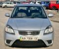 Сірий Кіа Ріо, об'ємом двигуна 1.5 л та пробігом 190 тис. км за 5800 $, фото 1 на Automoto.ua