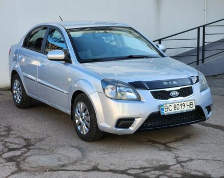 Сірий Кіа Ріо, об'ємом двигуна 1.3 л та пробігом 207 тис. км за 5400 $, фото 1 на Automoto.ua