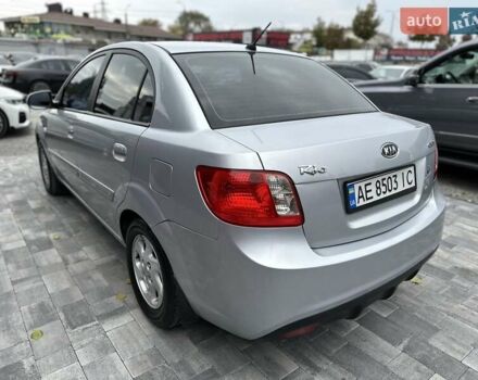 Серый Киа Рио, объемом двигателя 1.49 л и пробегом 297 тыс. км за 5999 $, фото 11 на Automoto.ua