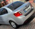 Серый Киа Рио, объемом двигателя 1.4 л и пробегом 227 тыс. км за 6750 $, фото 155 на Automoto.ua