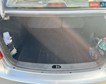 Серый Киа Рио, объемом двигателя 1.4 л и пробегом 219 тыс. км за 4500 $, фото 23 на Automoto.ua