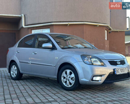 Серый Киа Рио, объемом двигателя 1.4 л и пробегом 227 тыс. км за 6750 $, фото 21 на Automoto.ua