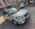 Серый Киа Рио, объемом двигателя 1.4 л и пробегом 227 тыс. км за 6750 $, фото 140 на Automoto.ua