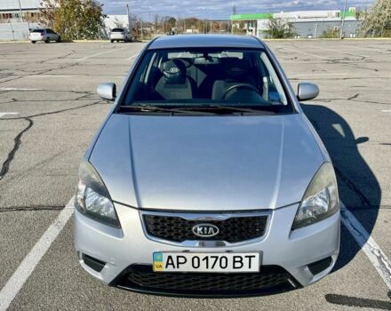 Сірий Кіа Ріо, об'ємом двигуна 1.4 л та пробігом 219 тис. км за 4500 $, фото 8 на Automoto.ua