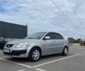Серый Киа Рио, объемом двигателя 1.5 л и пробегом 470 тыс. км за 3000 $, фото 1 на Automoto.ua