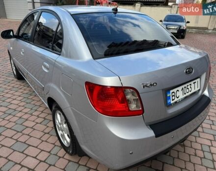 Серый Киа Рио, объемом двигателя 1.4 л и пробегом 227 тыс. км за 6850 $, фото 115 на Automoto.ua