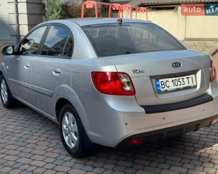Серый Киа Рио, объемом двигателя 1.4 л и пробегом 227 тыс. км за 6750 $, фото 188 на Automoto.ua