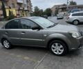 Серый Киа Рио, объемом двигателя 1.4 л и пробегом 200 тыс. км за 3593 $, фото 5 на Automoto.ua