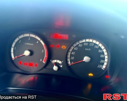 Серый Киа Рио, объемом двигателя 1.5 л и пробегом 205 тыс. км за 5000 $, фото 3 на Automoto.ua