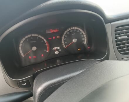 Серый Киа Рио, объемом двигателя 1.3 л и пробегом 163 тыс. км за 4400 $, фото 12 на Automoto.ua