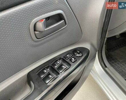 Серый Киа Рио, объемом двигателя 1.4 л и пробегом 98 тыс. км за 5990 $, фото 15 на Automoto.ua