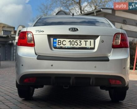 Серый Киа Рио, объемом двигателя 1.4 л и пробегом 227 тыс. км за 6850 $, фото 181 на Automoto.ua