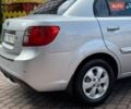 Серый Киа Рио, объемом двигателя 1.4 л и пробегом 227 тыс. км за 6750 $, фото 164 на Automoto.ua