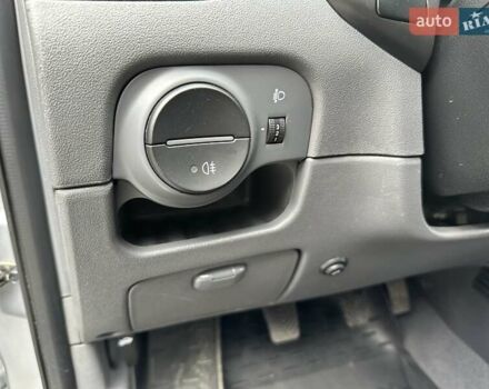 Серый Киа Рио, объемом двигателя 1.49 л и пробегом 297 тыс. км за 5999 $, фото 27 на Automoto.ua