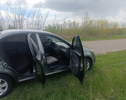 Серый Киа Рио, объемом двигателя 1.3 л и пробегом 163 тыс. км за 4400 $, фото 3 на Automoto.ua