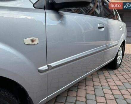 Серый Киа Рио, объемом двигателя 1.4 л и пробегом 227 тыс. км за 6850 $, фото 154 на Automoto.ua