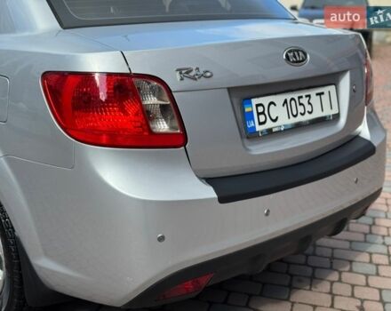 Серый Киа Рио, объемом двигателя 1.4 л и пробегом 227 тыс. км за 6850 $, фото 159 на Automoto.ua