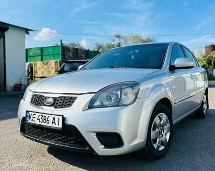 Серый Киа Рио, объемом двигателя 1.4 л и пробегом 140 тыс. км за 5800 $, фото 9 на Automoto.ua