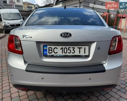 Серый Киа Рио, объемом двигателя 1.4 л и пробегом 227 тыс. км за 6750 $, фото 116 на Automoto.ua