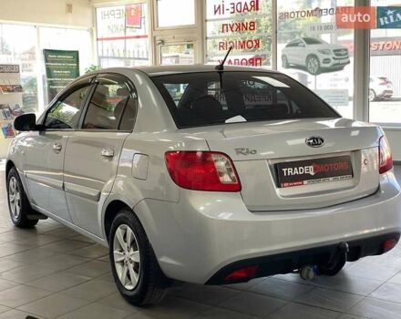 Серый Киа Рио, объемом двигателя 1.4 л и пробегом 98 тыс. км за 6500 $, фото 12 на Automoto.ua