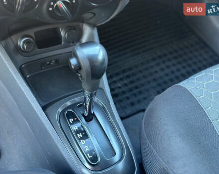 Серый Киа Рио, объемом двигателя 1.4 л и пробегом 227 тыс. км за 6750 $, фото 51 на Automoto.ua