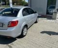 Серый Киа Рио, объемом двигателя 1.4 л и пробегом 201 тыс. км за 7000 $, фото 3 на Automoto.ua