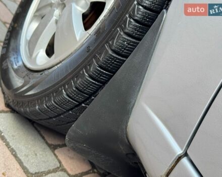 Серый Киа Рио, объемом двигателя 1.4 л и пробегом 227 тыс. км за 6850 $, фото 127 на Automoto.ua