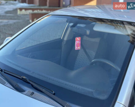 Серый Киа Рио, объемом двигателя 1.4 л и пробегом 227 тыс. км за 6750 $, фото 34 на Automoto.ua