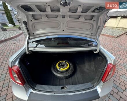 Серый Киа Рио, объемом двигателя 1.4 л и пробегом 227 тыс. км за 6850 $, фото 19 на Automoto.ua