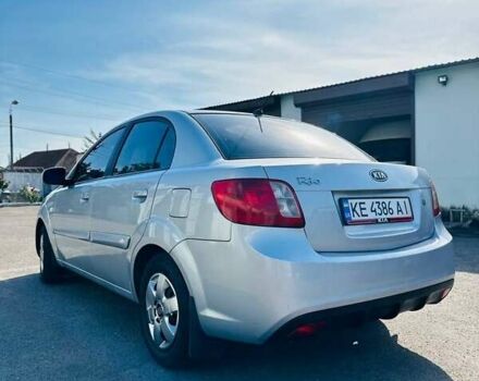 Серый Киа Рио, объемом двигателя 1.4 л и пробегом 140 тыс. км за 5800 $, фото 6 на Automoto.ua