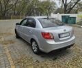 Серый Киа Рио, объемом двигателя 1.34 л и пробегом 330 тыс. км за 4200 $, фото 4 на Automoto.ua