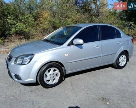 Сірий Кіа Ріо, об'ємом двигуна 1.5 л та пробігом 297 тис. км за 5500 $, фото 6 на Automoto.ua