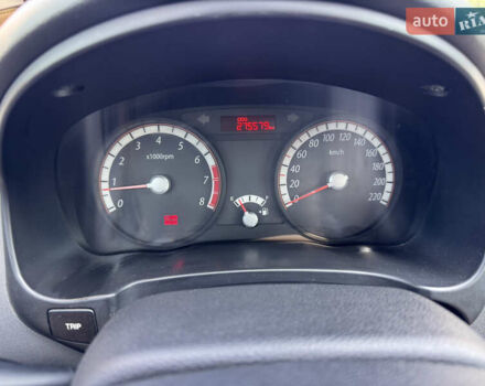 Серый Киа Рио, объемом двигателя 1.4 л и пробегом 277 тыс. км за 3999 $, фото 7 на Automoto.ua