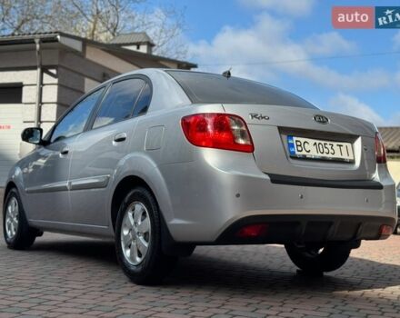 Серый Киа Рио, объемом двигателя 1.4 л и пробегом 227 тыс. км за 6750 $, фото 180 на Automoto.ua