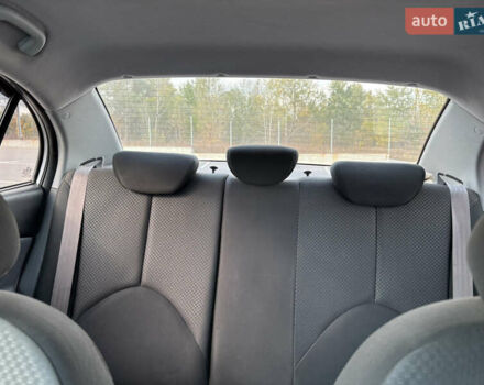 Серый Киа Рио, объемом двигателя 1.4 л и пробегом 167 тыс. км за 5100 $, фото 8 на Automoto.ua