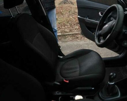 Серый Киа Рио, объемом двигателя 1.4 л и пробегом 141 тыс. км за 8500 $, фото 16 на Automoto.ua