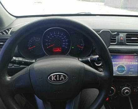Сірий Кіа Ріо, об'ємом двигуна 1.4 л та пробігом 108 тис. км за 7300 $, фото 7 на Automoto.ua