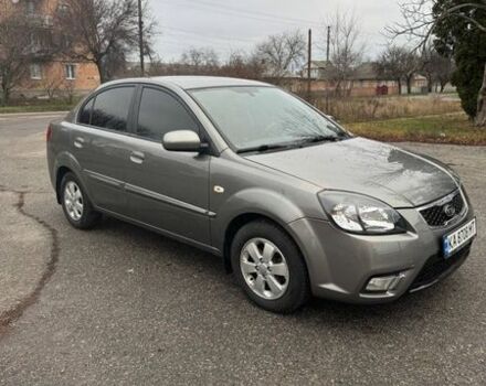 Серый Киа Рио, объемом двигателя 1.4 л и пробегом 135 тыс. км за 6999 $, фото 5 на Automoto.ua