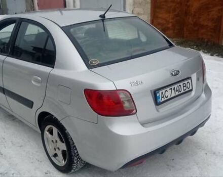 Сірий Кіа Ріо, об'ємом двигуна 1.4 л та пробігом 192 тис. км за 3900 $, фото 1 на Automoto.ua