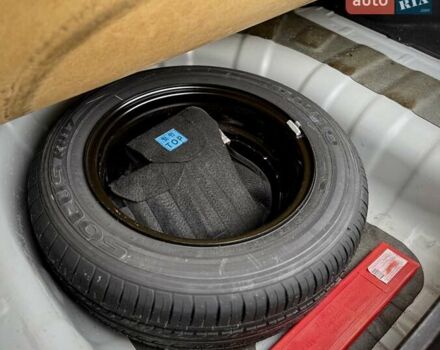 Серый Киа Рио, объемом двигателя 1.59 л и пробегом 180 тыс. км за 8950 $, фото 29 на Automoto.ua