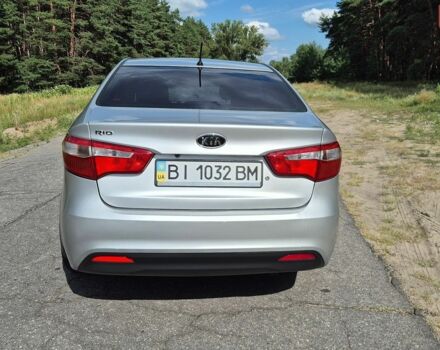 Серый Киа Рио, объемом двигателя 1.4 л и пробегом 148 тыс. км за 6600 $, фото 3 на Automoto.ua