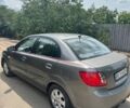 Серый Киа Рио, объемом двигателя 1.4 л и пробегом 92 тыс. км за 3700 $, фото 5 на Automoto.ua