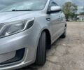 Серый Киа Рио, объемом двигателя 1.4 л и пробегом 257 тыс. км за 6800 $, фото 2 на Automoto.ua