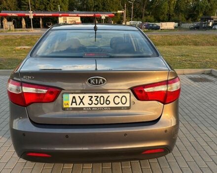 Серый Киа Рио, объемом двигателя 1.4 л и пробегом 117 тыс. км за 6600 $, фото 2 на Automoto.ua