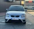Сірий Кіа Ріо, об'ємом двигуна 1.4 л та пробігом 300 тис. км за 5500 $, фото 7 на Automoto.ua