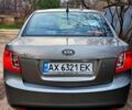 Серый Киа Рио, объемом двигателя 1.4 л и пробегом 200 тыс. км за 5200 $, фото 1 на Automoto.ua